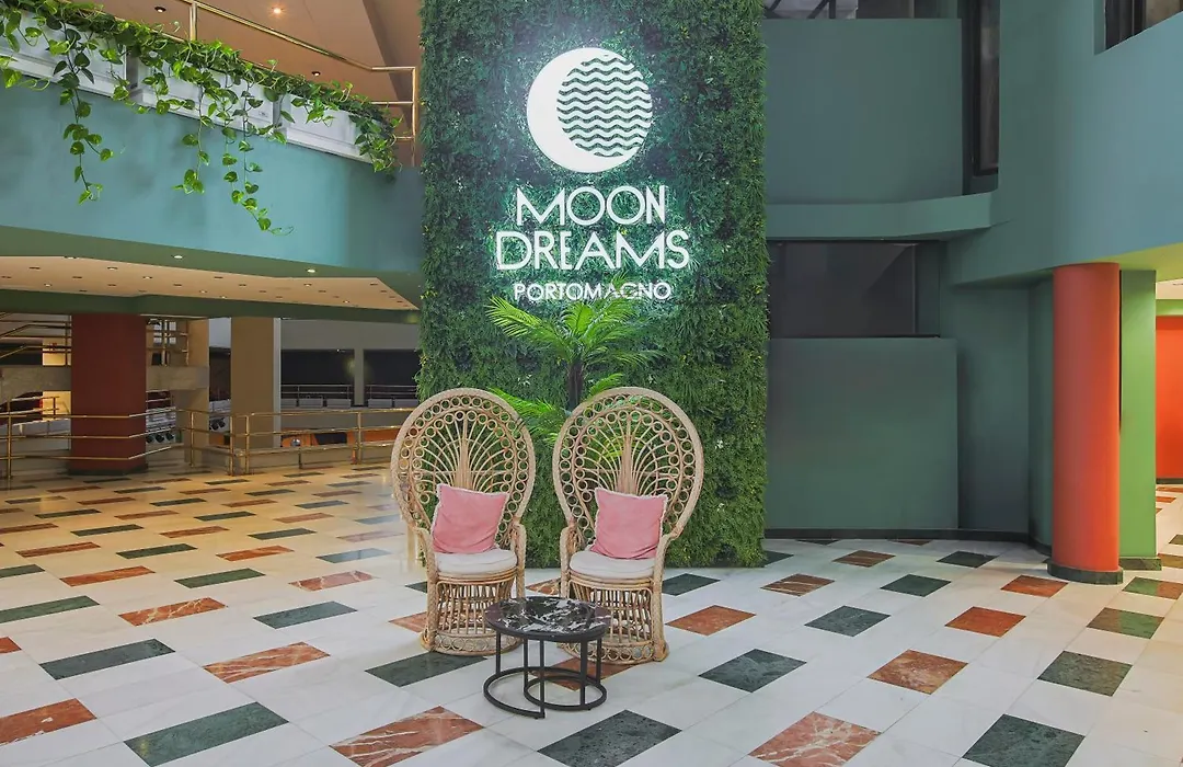 Moon Dreams Portomagno-1