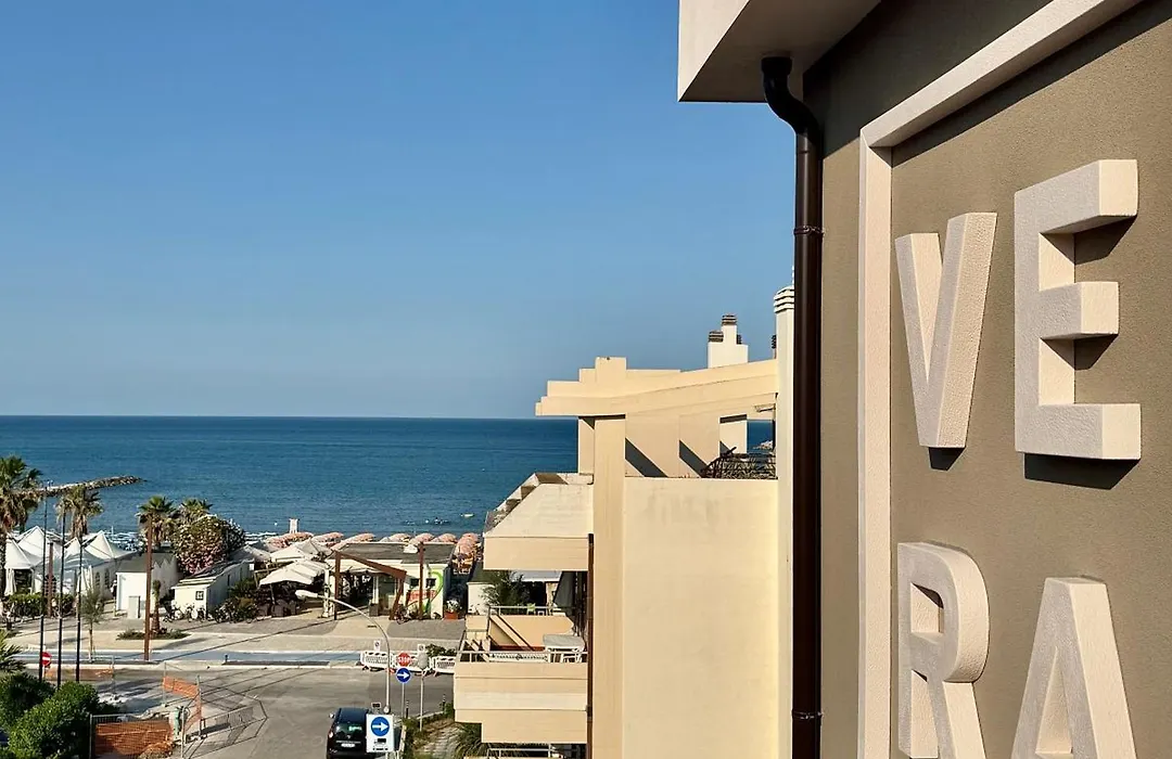 Vera Hotel-1