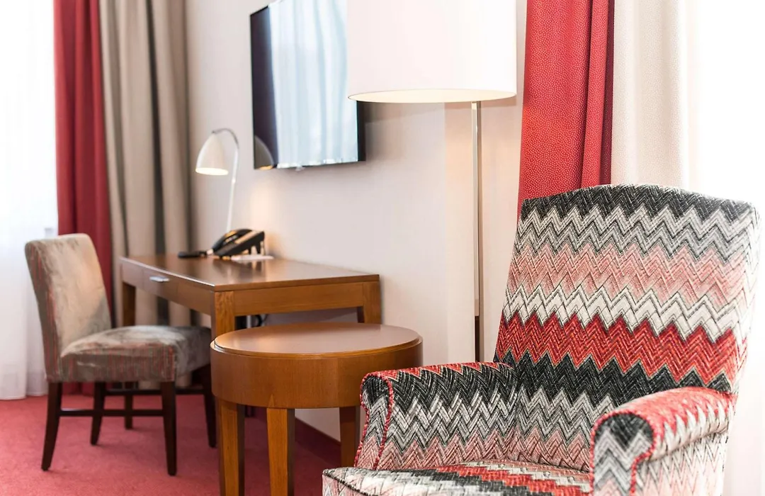 Best Western Plus Hotel St. Raphael-1