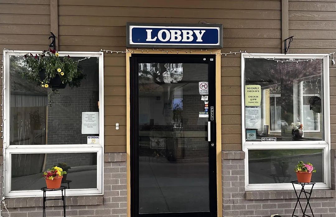 Americas Best Value Inn & Suites-Forest Grove/Hillsboro-1