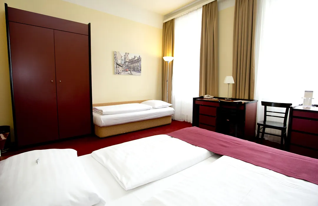 Hotel Fuerst Metternich-1