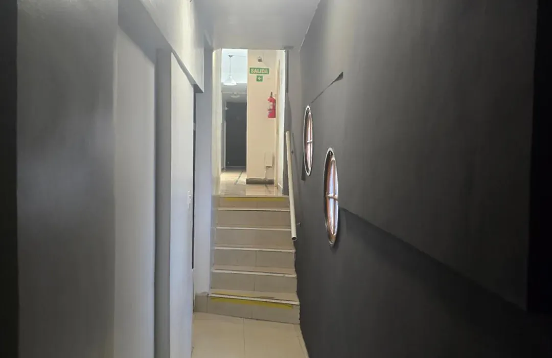 Hotel Isis-1