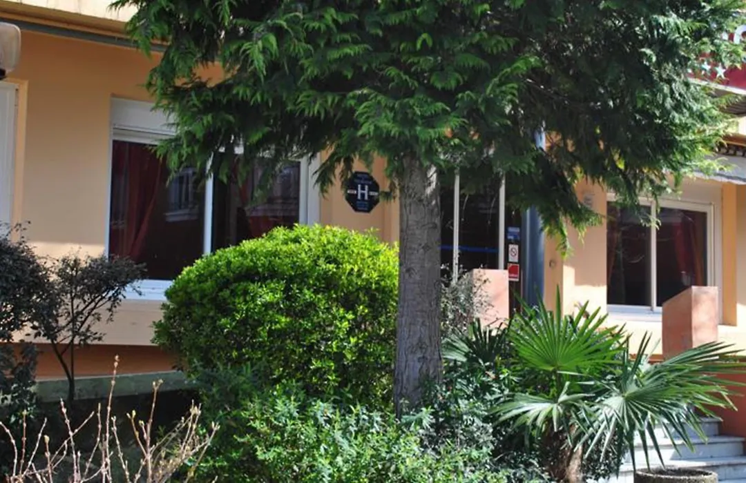 Hôtel Alliance-1