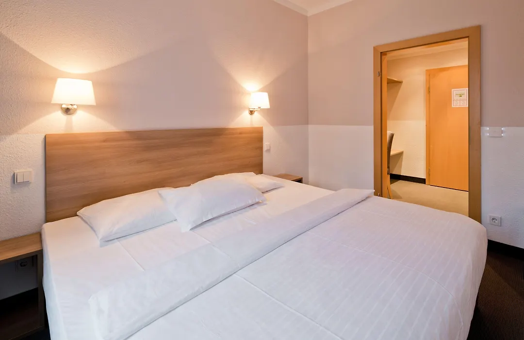 Hotel Stachus-1
