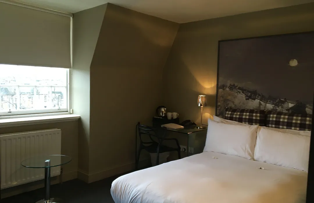 B+B Edinburgh-1