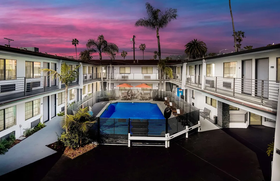 Sunset West Hotel, Surestay Collection By Best Western-1