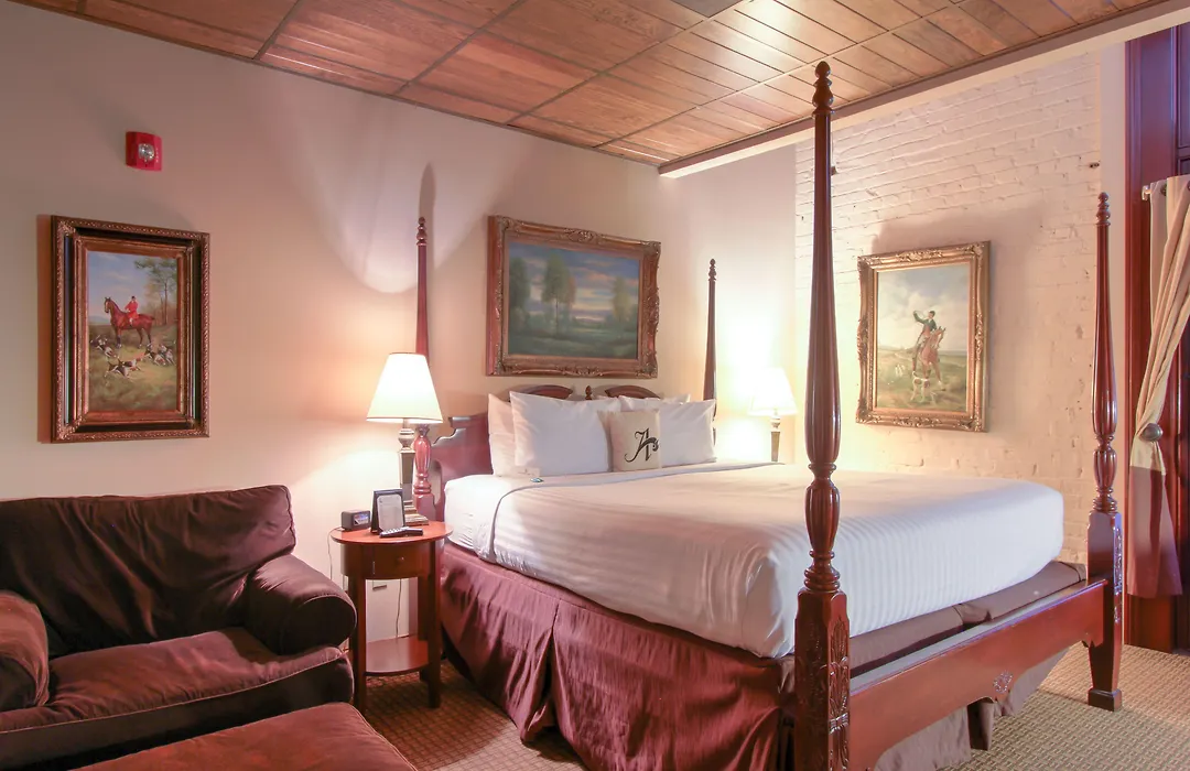 Ansonborough Inn-1
