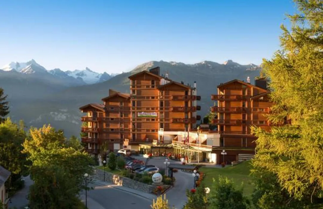 Hotel Helvetia Intergolf-1
