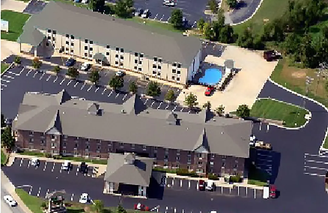 Grand Oaks Hotel-1