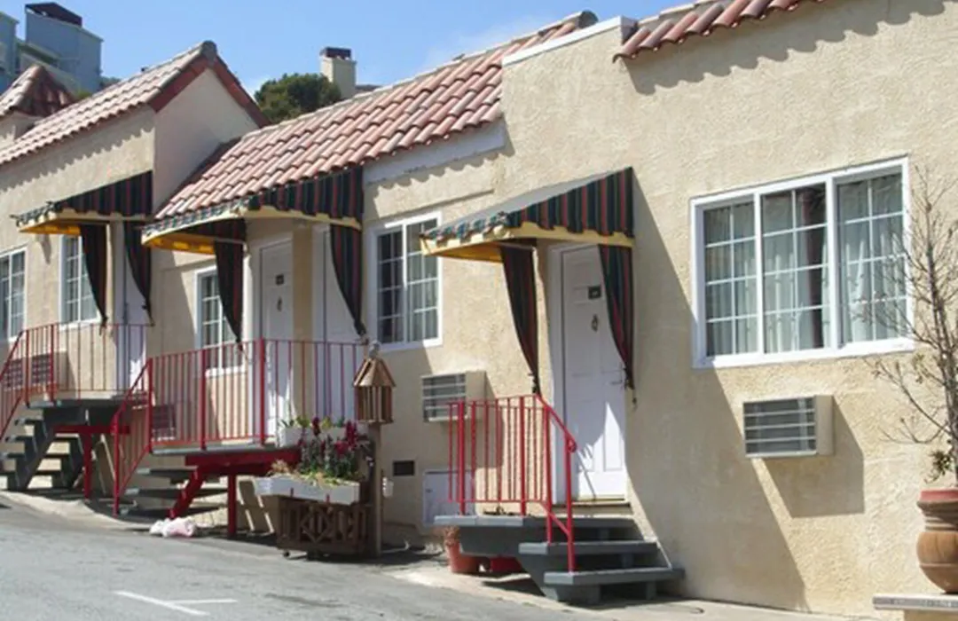 Alpine Inn & Suites-1
