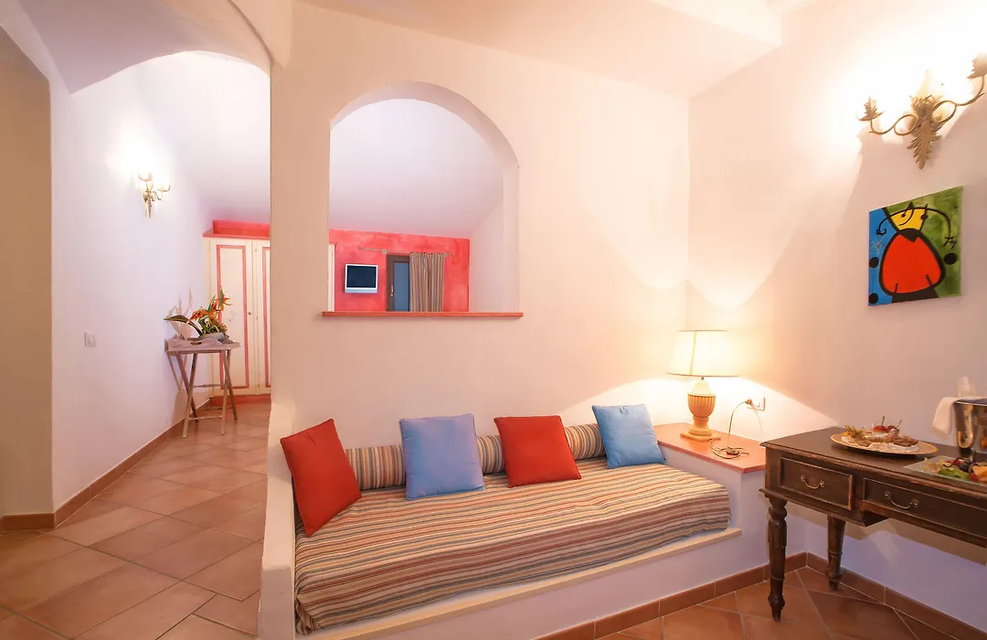Hotel Ollastu-1