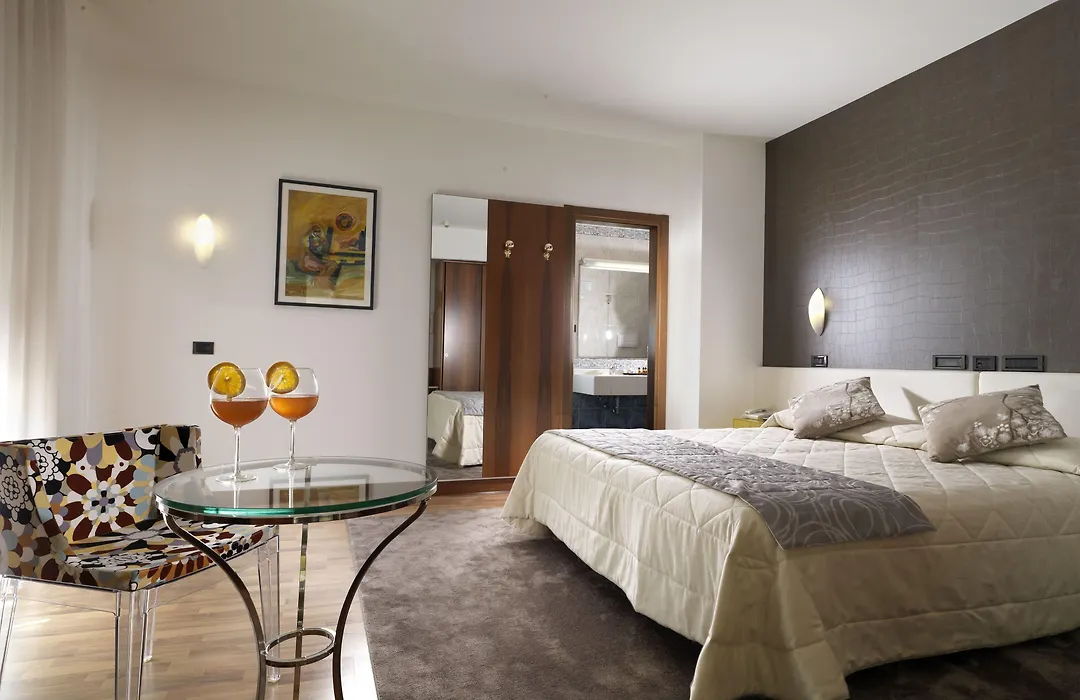 Hotel Al Pino Verde-1