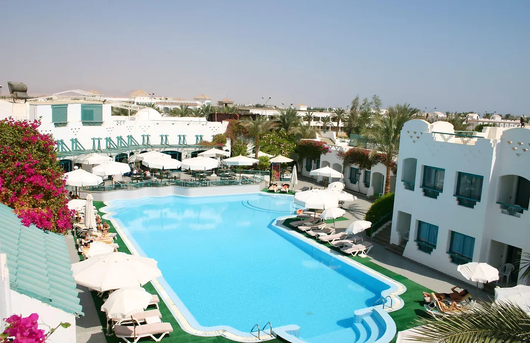 Falcon Hills Hotel-1