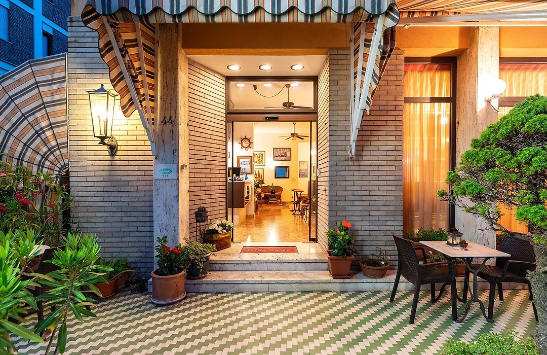 Hotel Rivamare-1