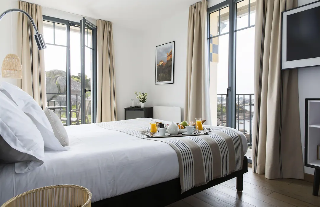 Castel Beau Site-1
