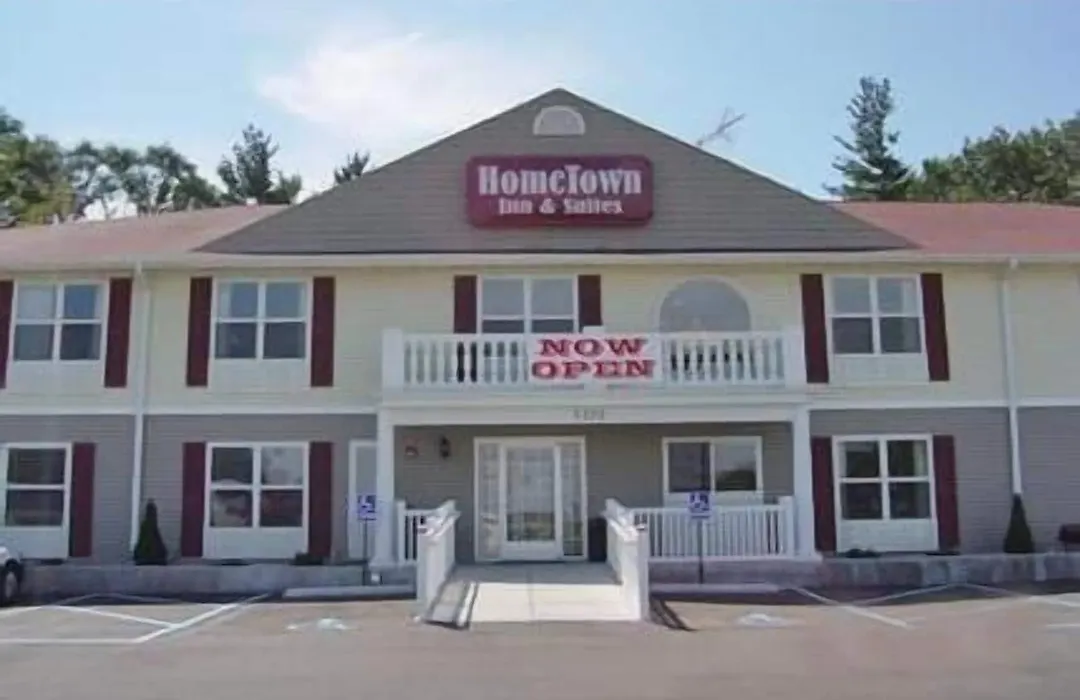 Hometown Inn & Suites-1