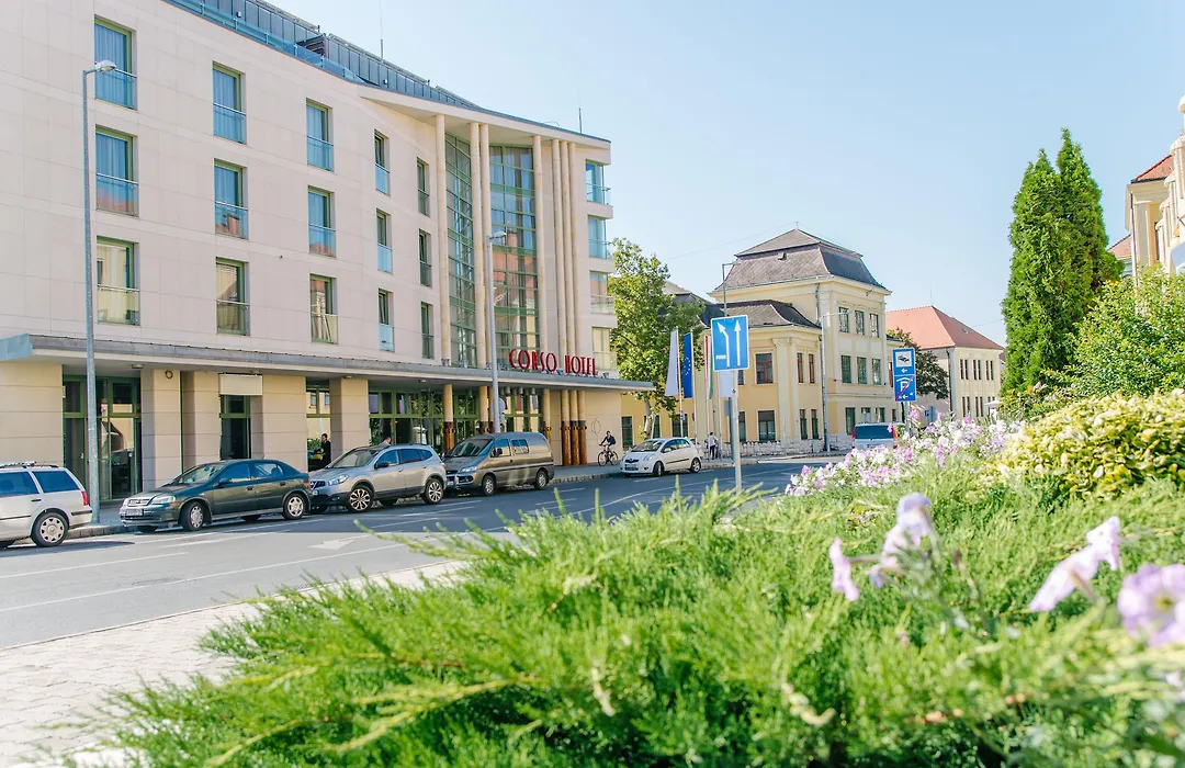 Corso Hotel Pecs-1