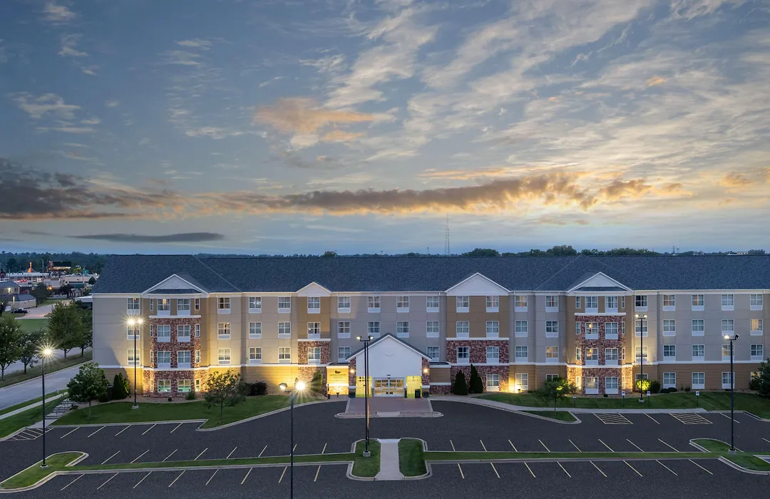 Homewood Suites By Hilton Cedar Rapids-North-1