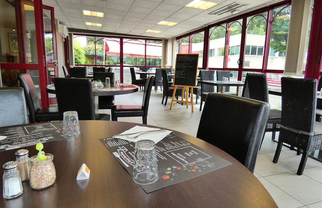 Hotel Du Parc Limoges & Restaurant "Le Temps D'Une Pause"-1