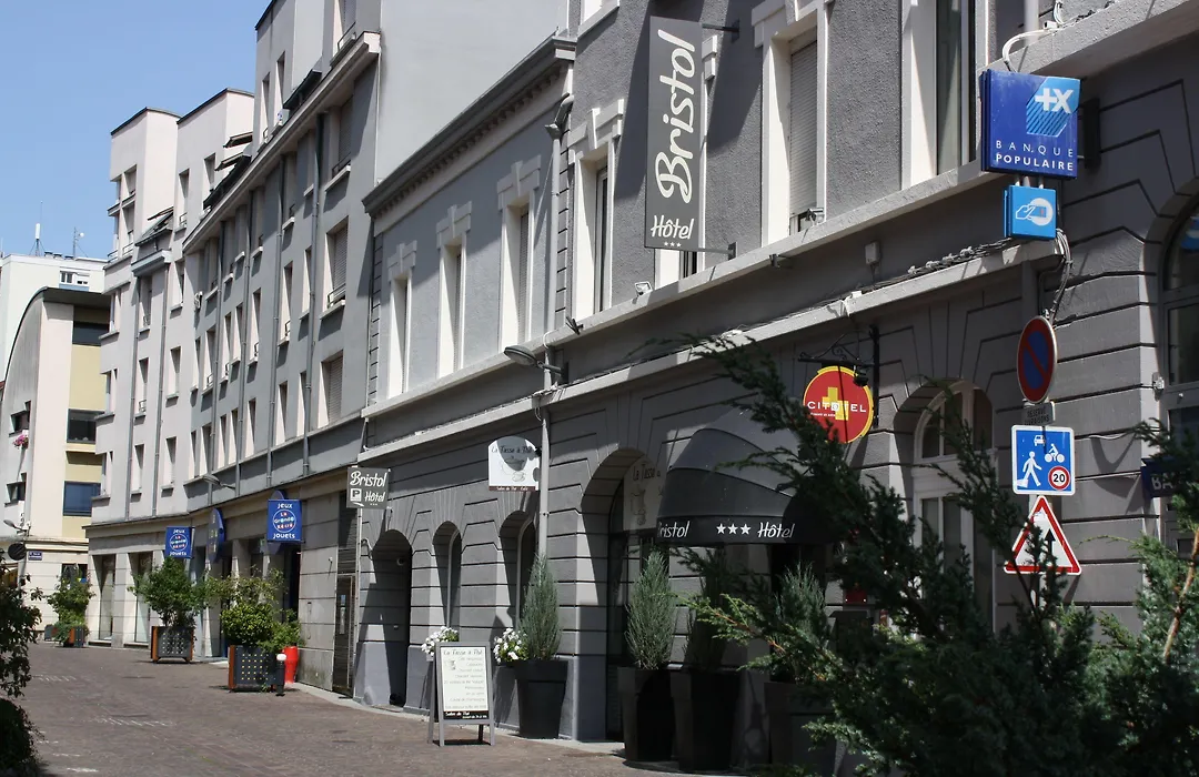 Brit Hotel Bristol Montbéliard Centre-1