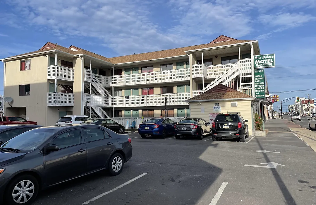 Sea Palace Motel-1
