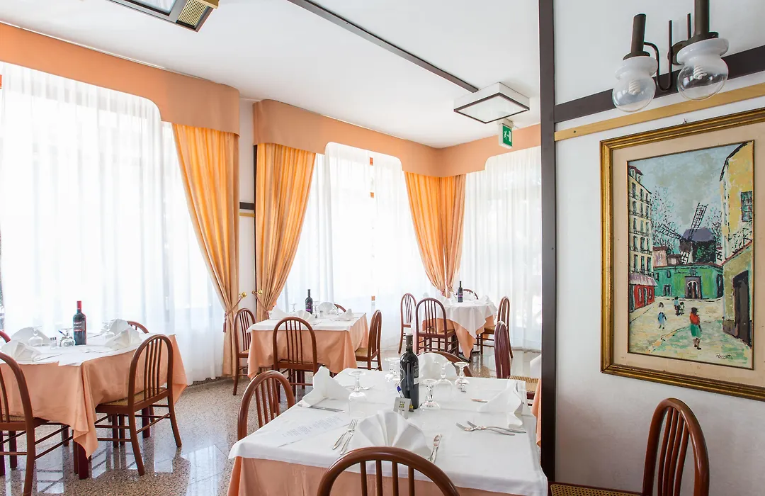 Hotel Mediterraneo-1