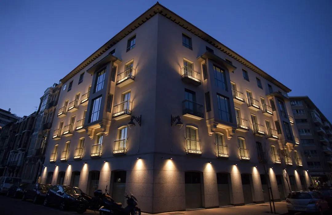 Nexus Valladolid Suites&Hotel-1