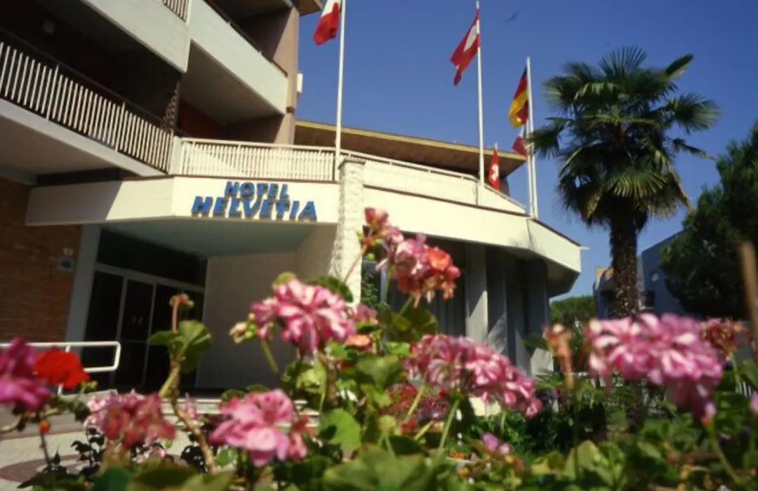 Hotel Helvetia-1
