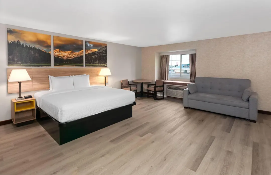 Days Inn & Suites By Wyndham Spokane Airport Airway Heights-1