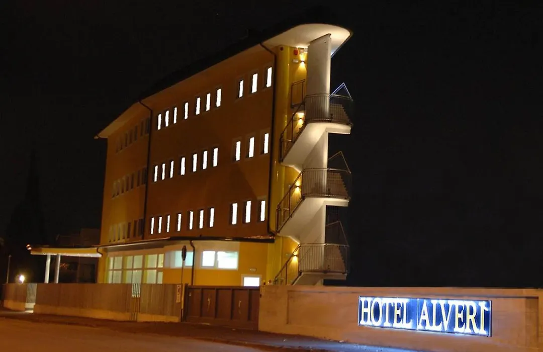 Hotel Alveri-1
