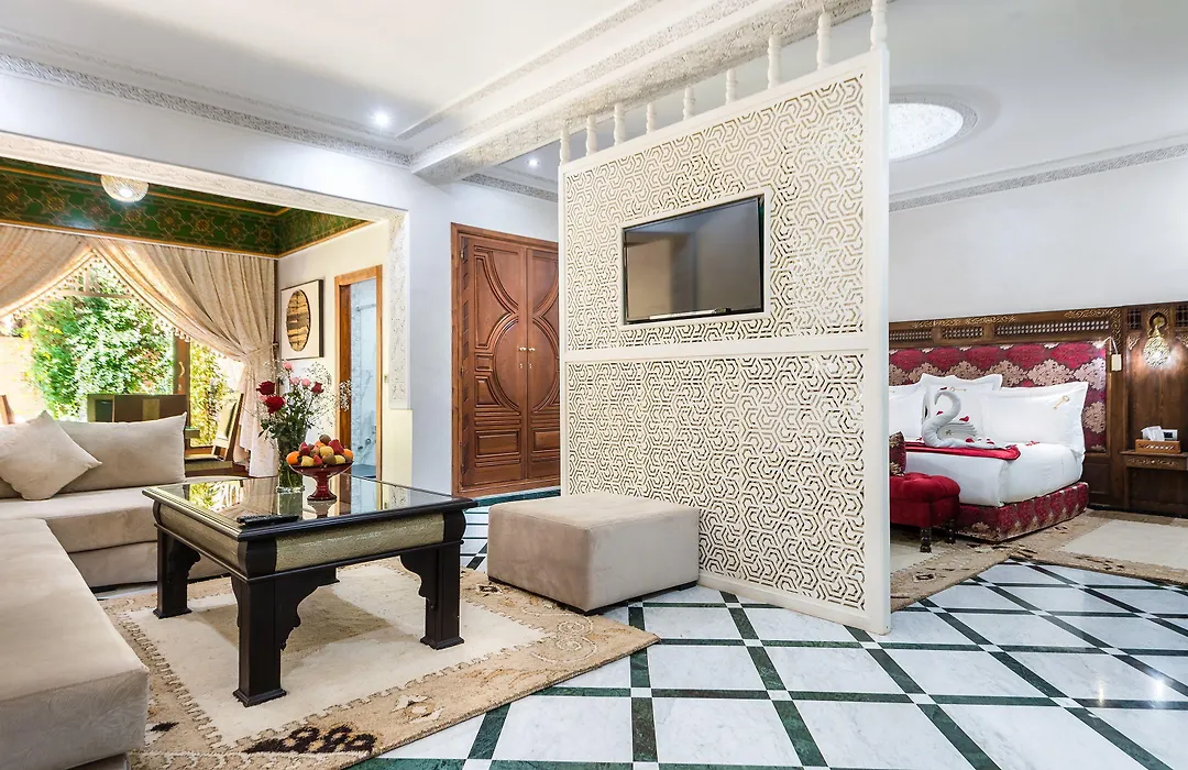 Hivernage Secret Suites & Garden-1