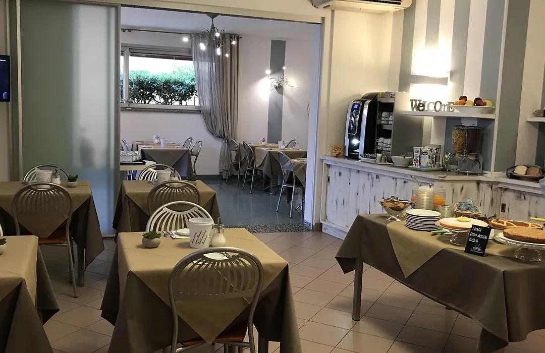 Hotel il Delfino-1
