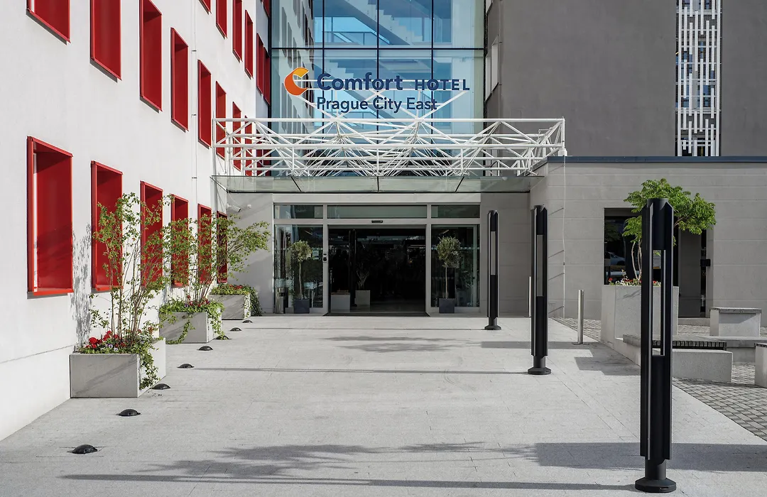 Comfort Hotel Prague City-1