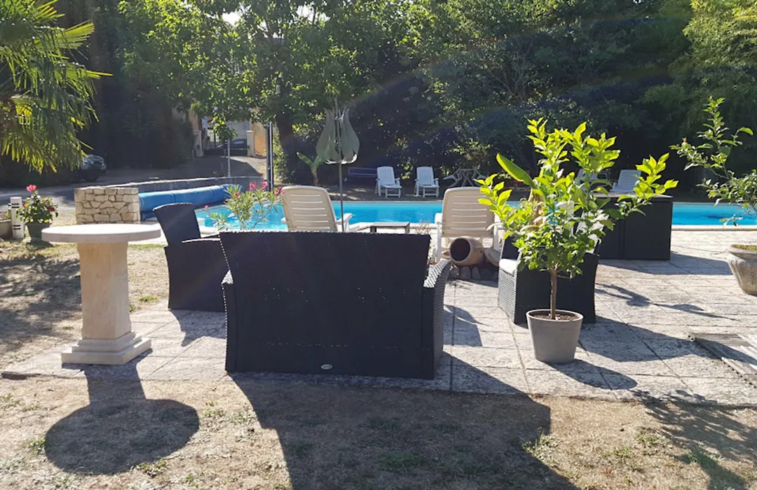 Domaine Des Catalpas-1