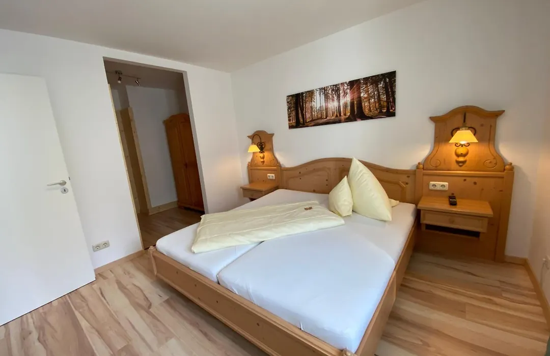 Hotel Lobmeyer-1