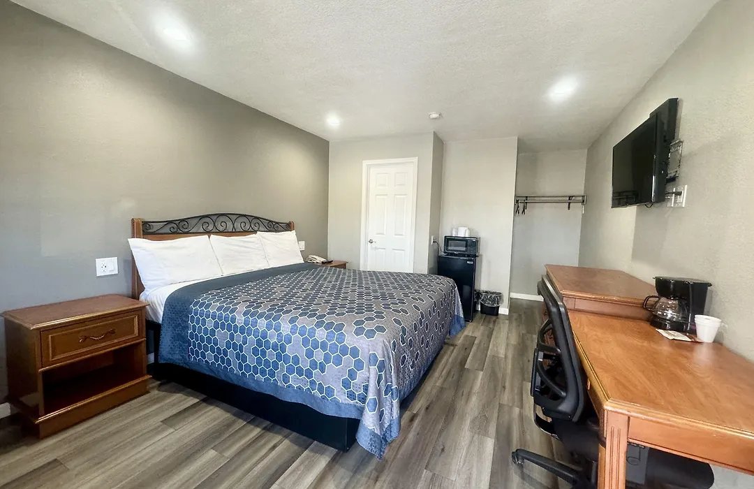 Villa Court Inn Oroville-1