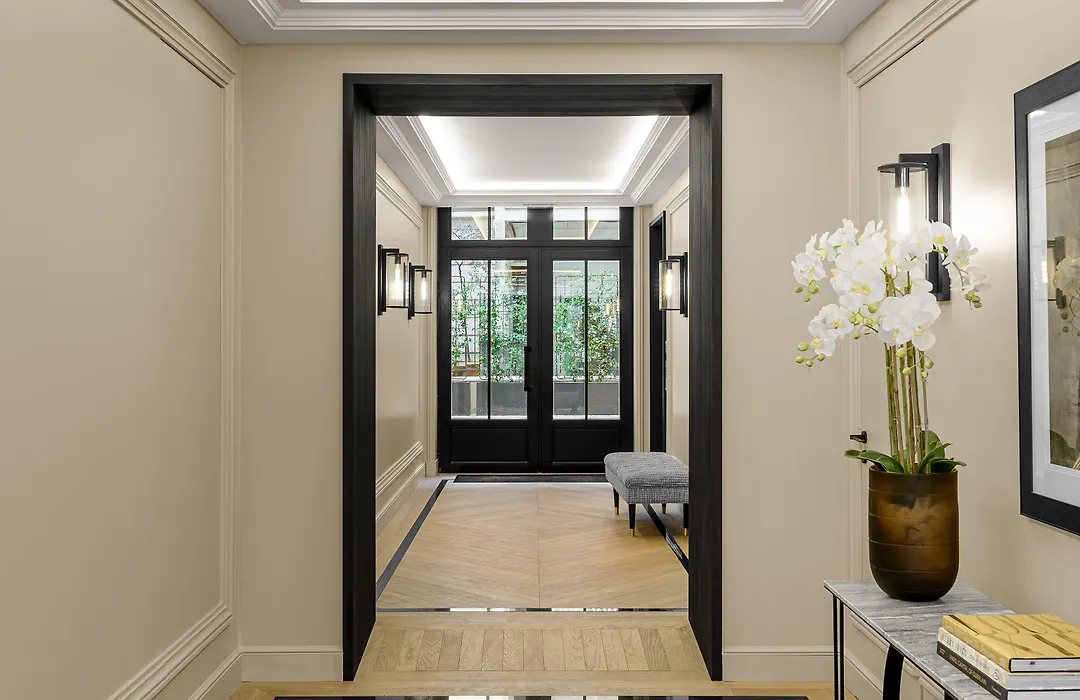 Black Door-1