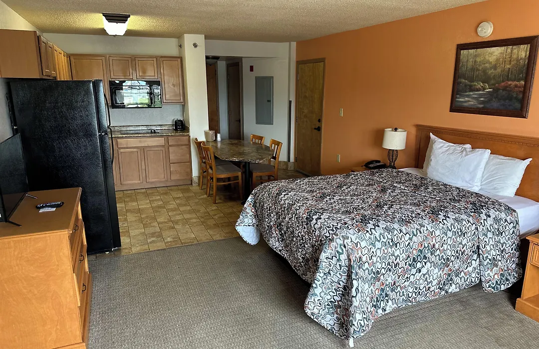 Grand Smokies Resort Lodge Pigeon Forge-1