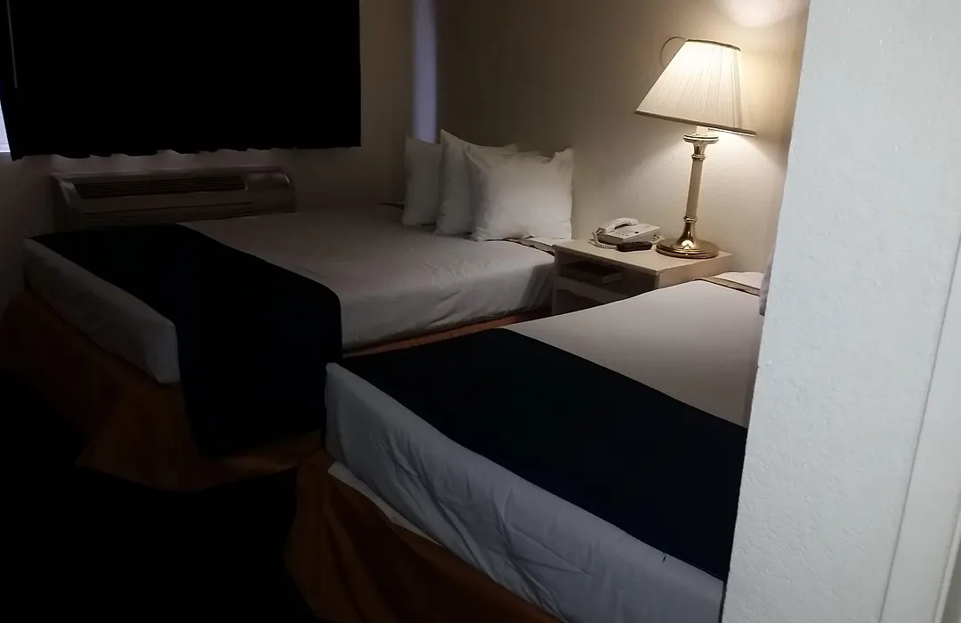 Americas Best Value Inn Las Vegas Strip-1