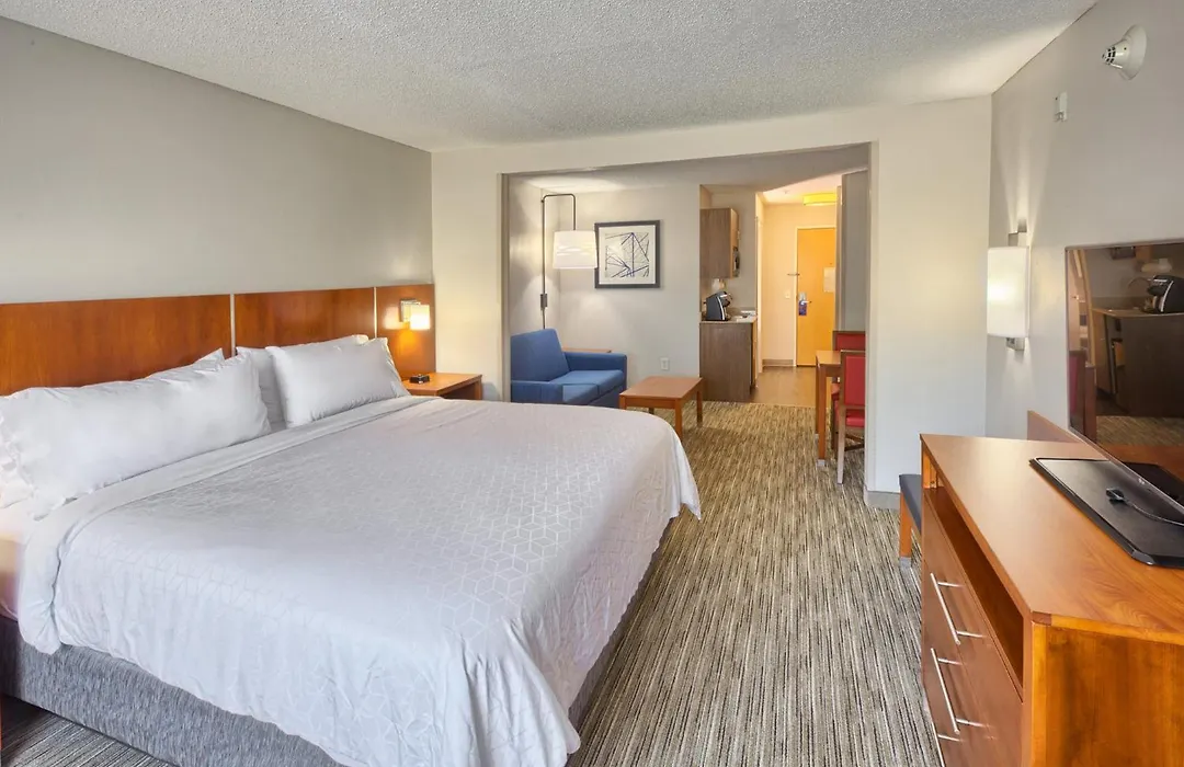 Holiday Inn Express Hotel & Suites Wake Forest - Raleigh North By Ihg-1