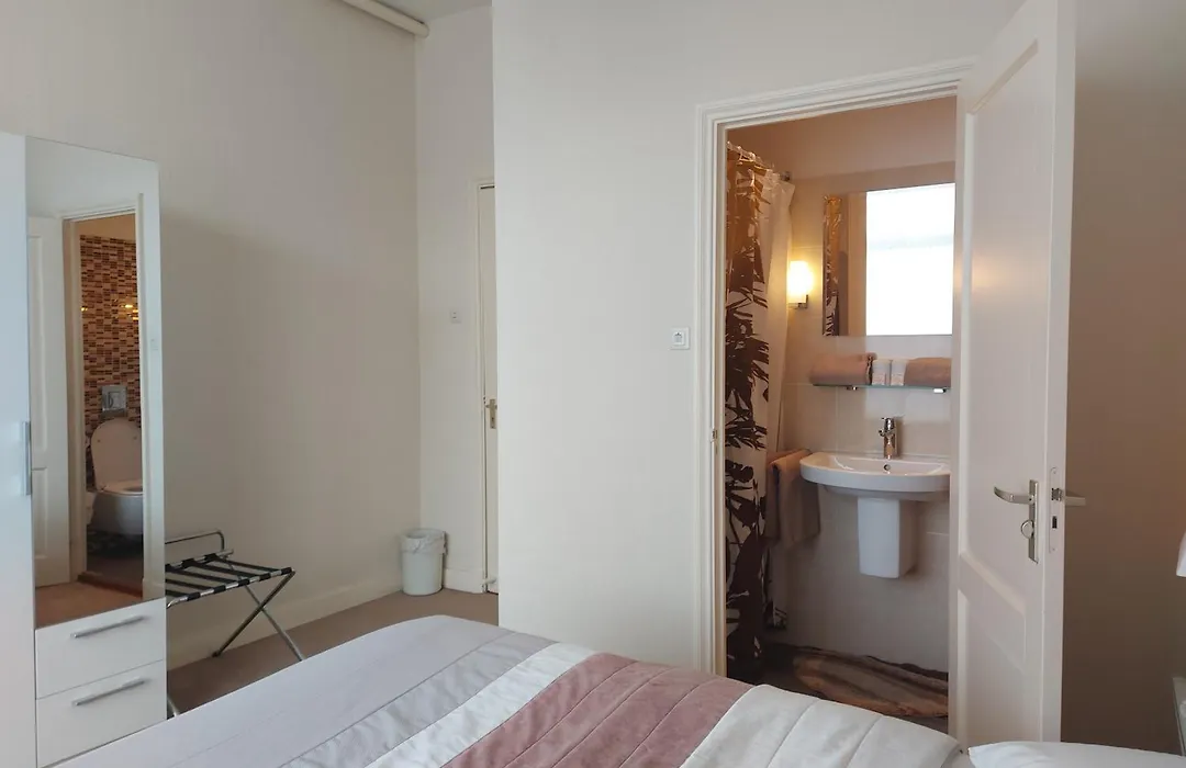 Hotel Excelsior-1