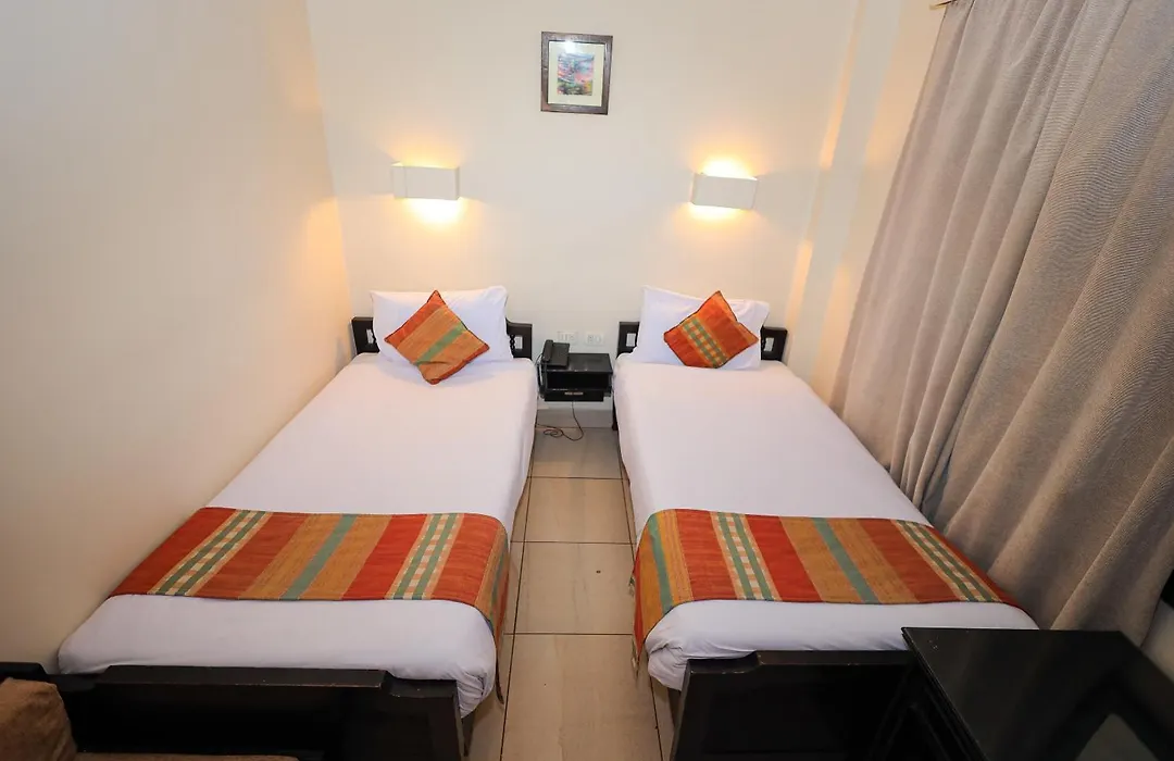 Hapi Hotel-1