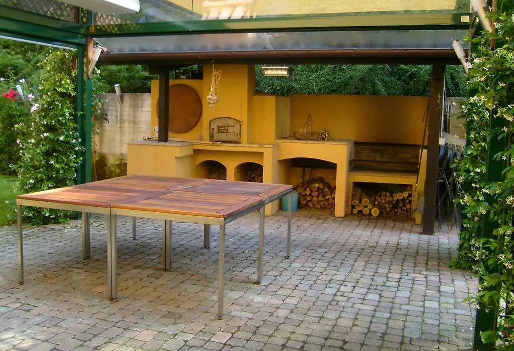 Casa Dei Frati-1