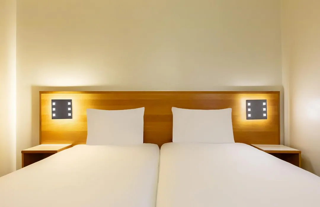 Stg Hotel Oxford Street - Formerly St Giles London Hotel-1