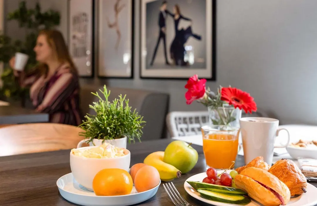 ibis Styles Den Haag Scheveningen-1