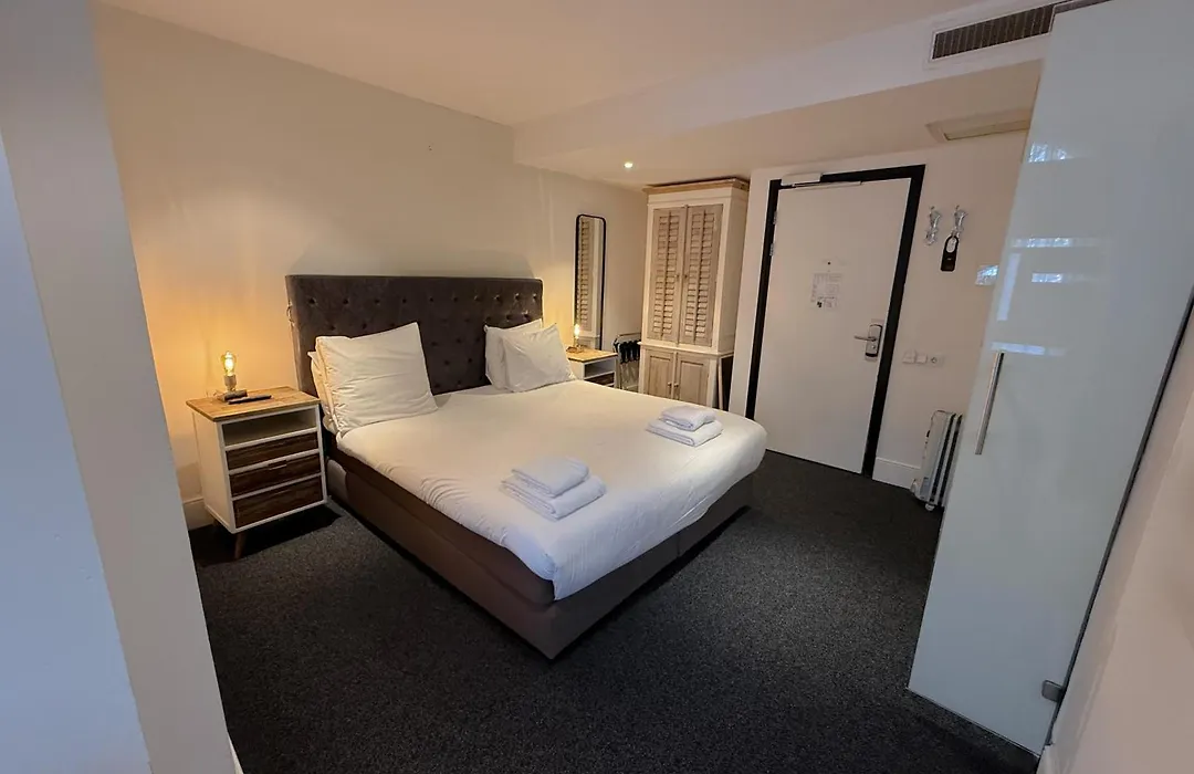 S&A Vondel Park Hotel-1