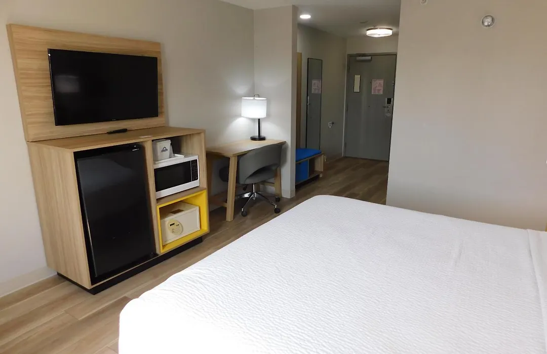 Days Inn By Wyndham Effingham-1