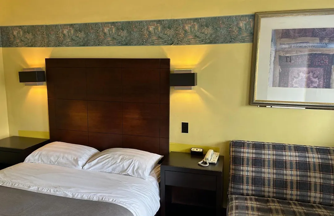 Motel R-100-1