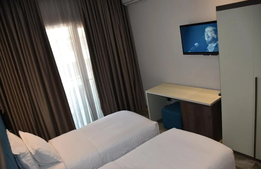 Hotel Vivas-1