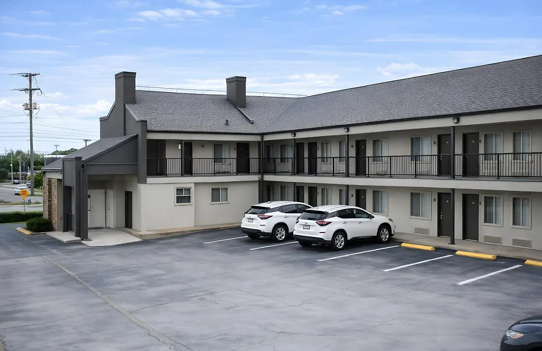 Quarters Inn & Suites-1